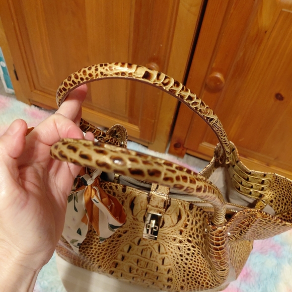 Gold Croc-Embossed Tote Bag with Decorative Bow BRAHMIN  Mallory Tote FIRM PRICE - Picture 6 of 15